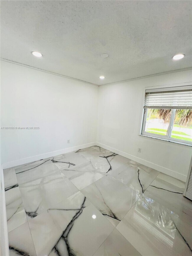 Building Photo - 26205 SW 133rd Ct