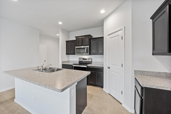 Building Photo - 925 Whisper Spgs Ct