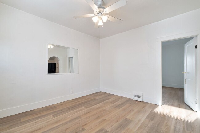 Building Photo - Eccles-Triplex