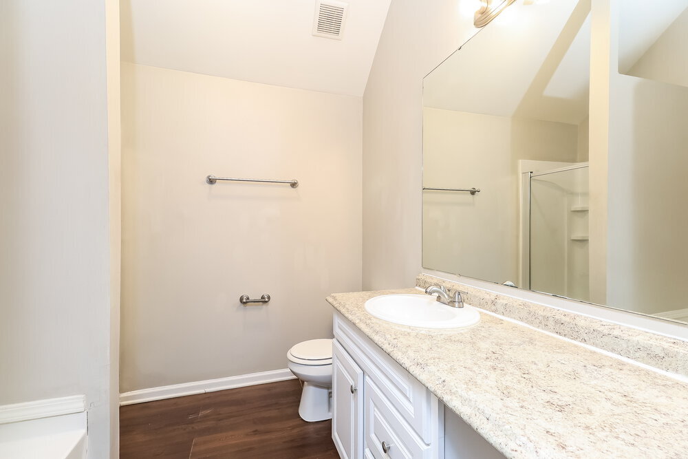 Building Photo - 7823 Montbrook Dr