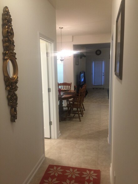 Building Photo - 748 Maypearl Ln