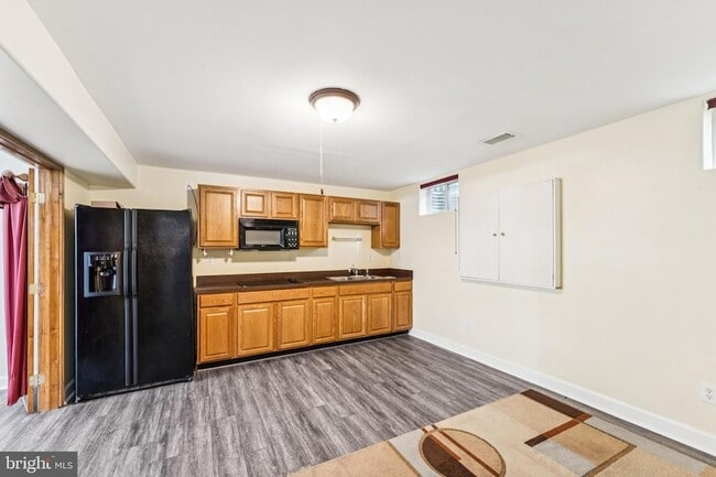 Building Photo - 109 Quail Ct