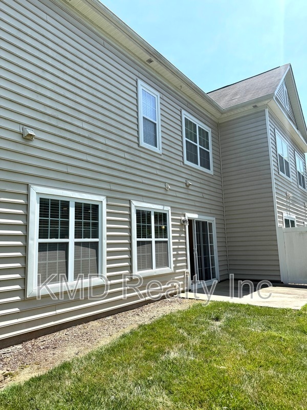 Building Photo - 11504 Amarone Dr