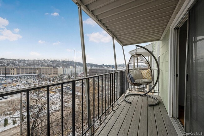 Building Photo - 120 Woodland Ave