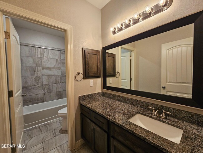 Building Photo - 3980 Desert Nomad Dr