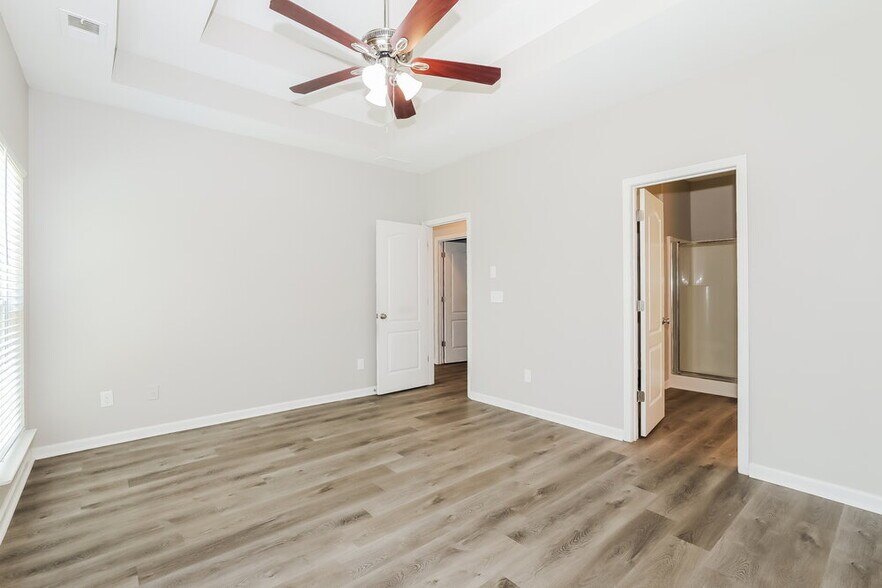 Building Photo - 106 Shadow Creek Ct