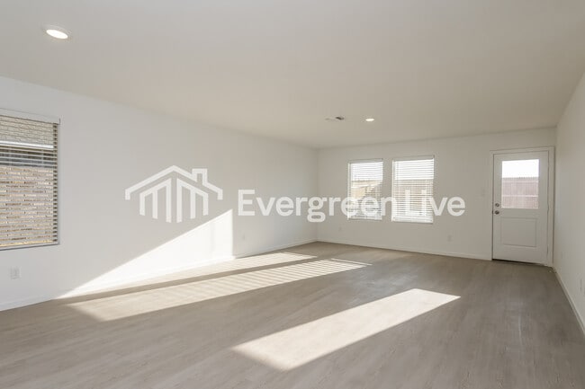 Building Photo - 9612 NW 125th St