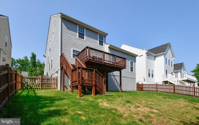 Building Photo - 1007 Wright Ct