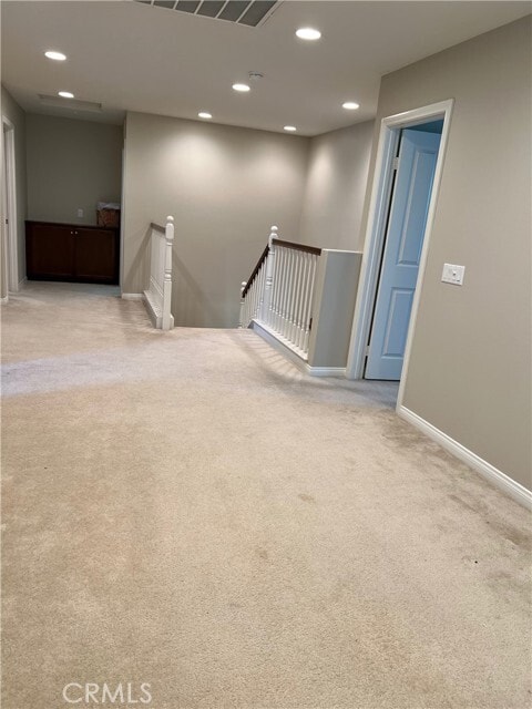 Building Photo - 55 Keepsake