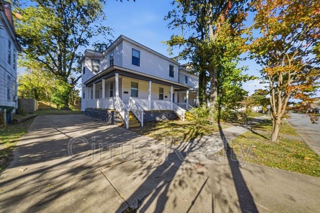 Building Photo - 2511 Orcutt Ave