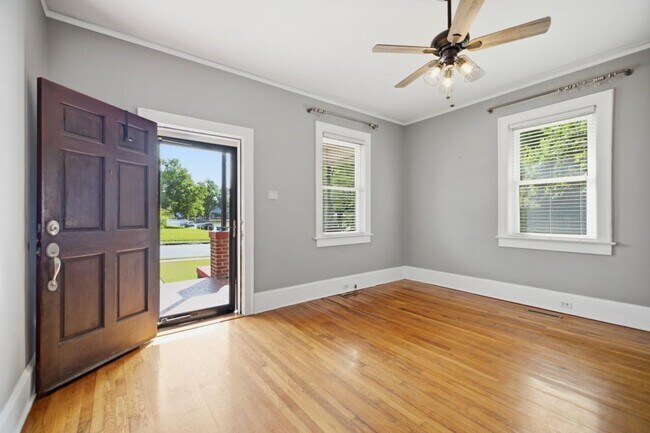 Building Photo - 108 Cullum St