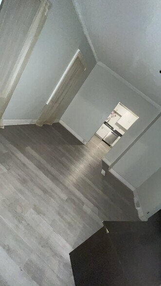 Building Photo - 3014 Nursery Ave