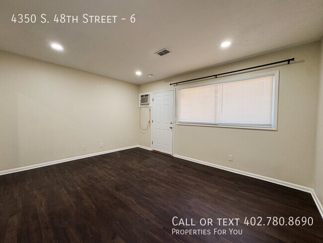Building Photo - 4350 S 48th St