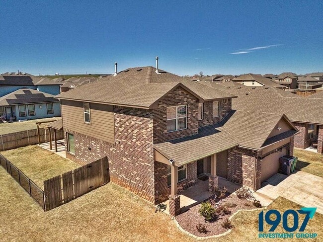 Building Photo - 2501 Caden Ct