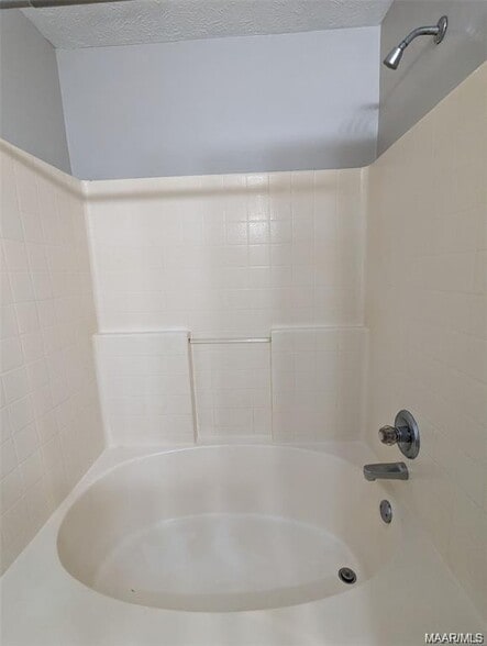 Building Photo - 3557 Edgewood Rd