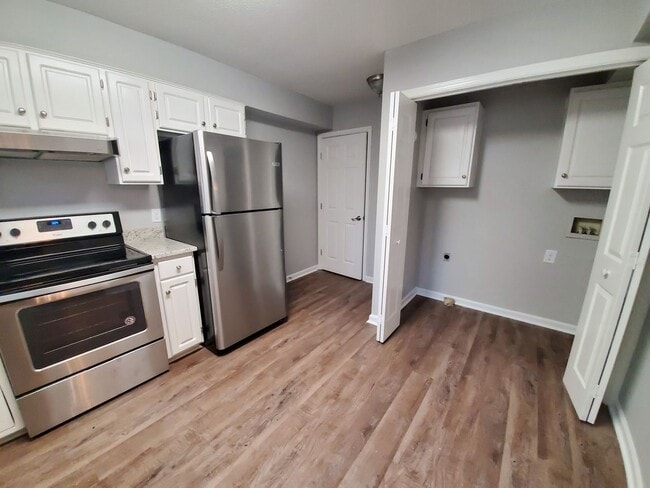 Building Photo - 453 Brannen Drive #7
