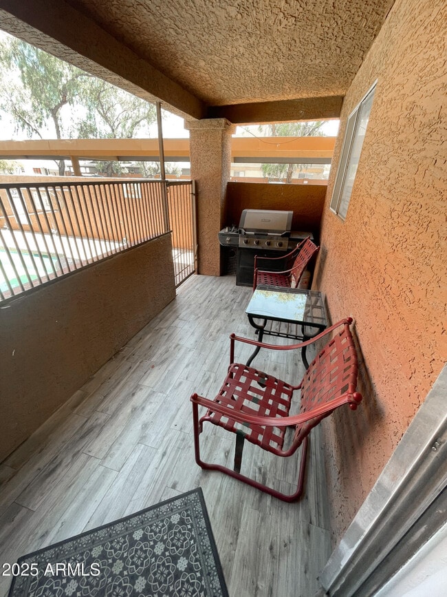 Building Photo - 1402 S Jentilly Ln
