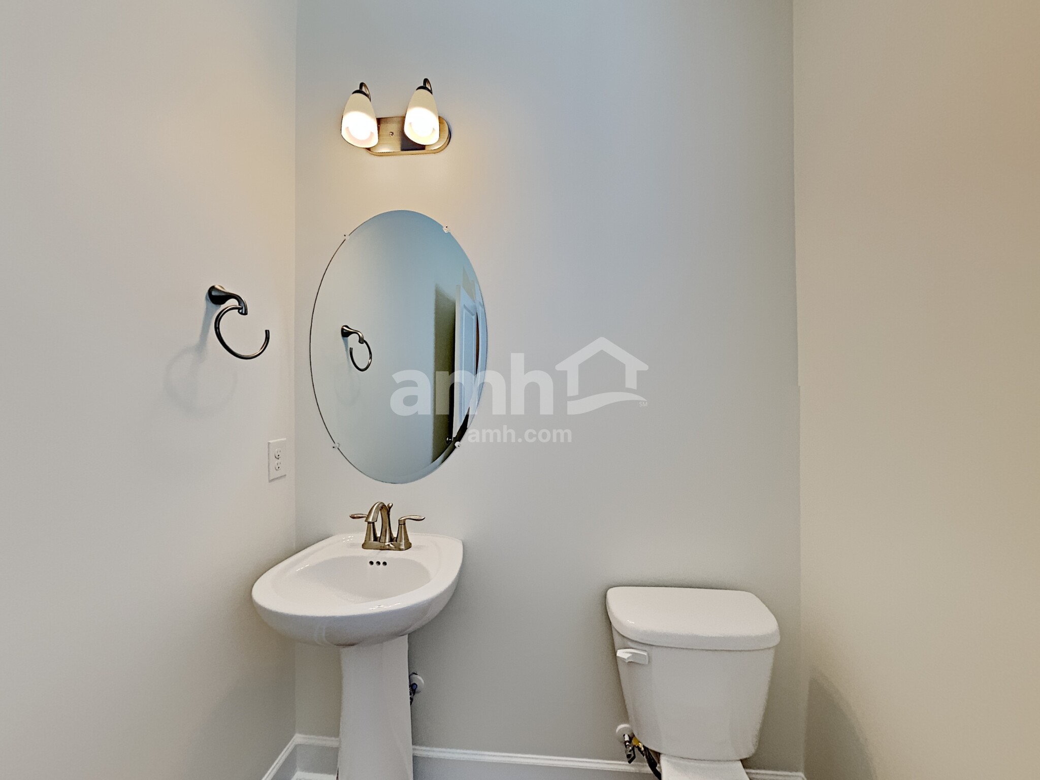 Building Photo - 4937 Chutney Dr