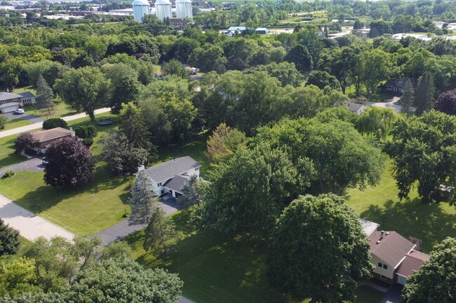 Building Photo - 31340 Liberty Rd