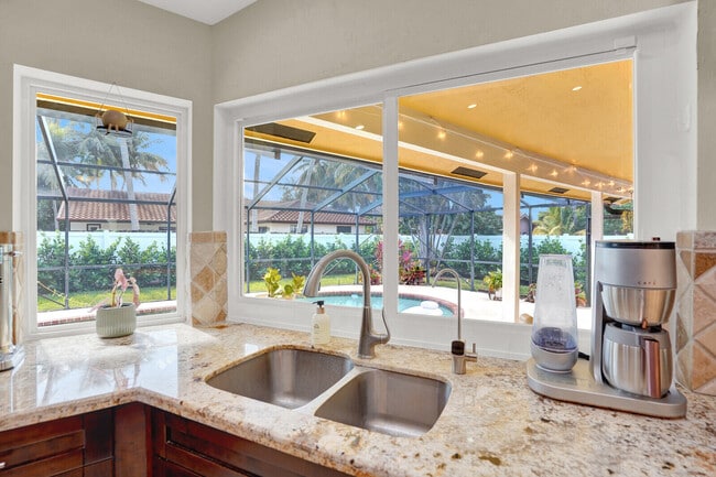 Building Photo - 1224 NW 15th St