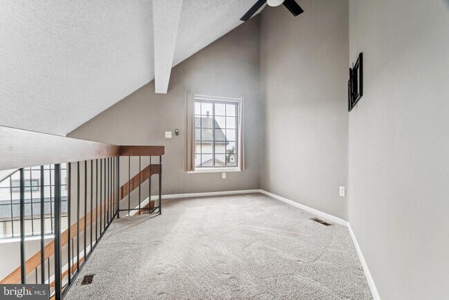 Building Photo - 14114 Lauren Ln