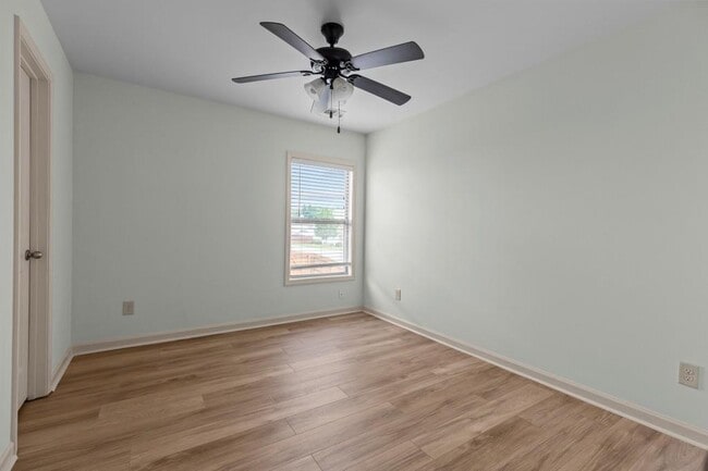 Building Photo - 5155 Roseman Trail