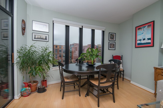 Building Photo - 1010 Massachusetts Ave NW