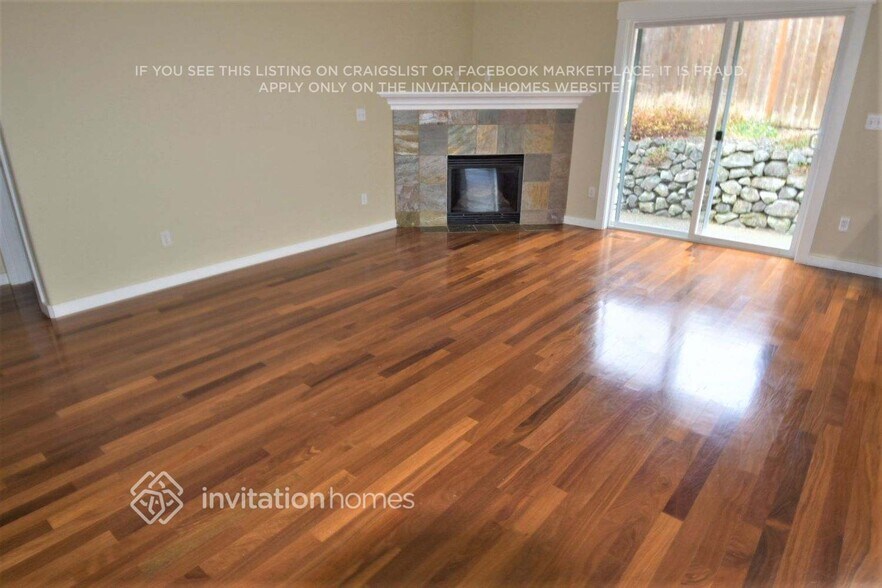 Building Photo - 10205 185th Ave E