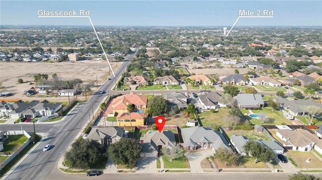 Building Photo - 33-25 1/2 E St