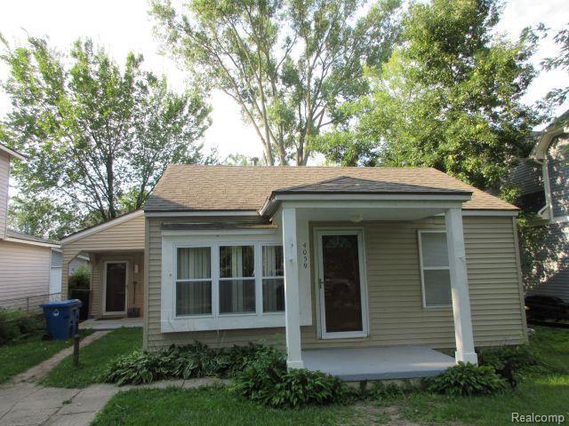 Building Photo - 4059 Chenlot St