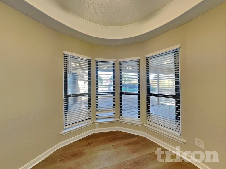 Building Photo - 3513 Meadowlark Ln