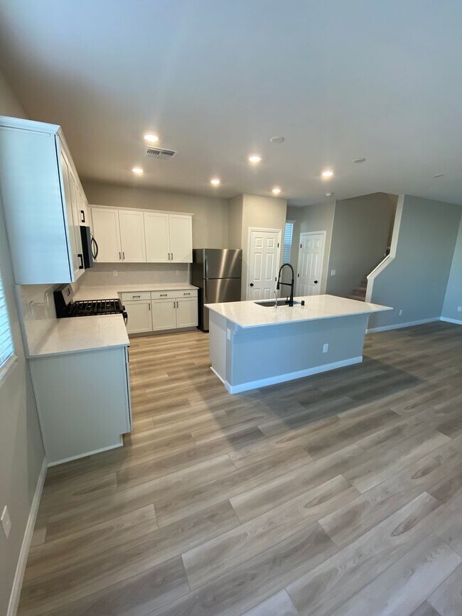 Building Photo - Americana Property Mgmt - 2022 built 4 bedrooms in prime South West Las Vegas