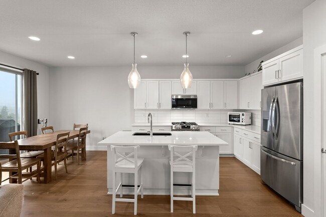 Building Photo - 11081 SW Annand Hill Ct