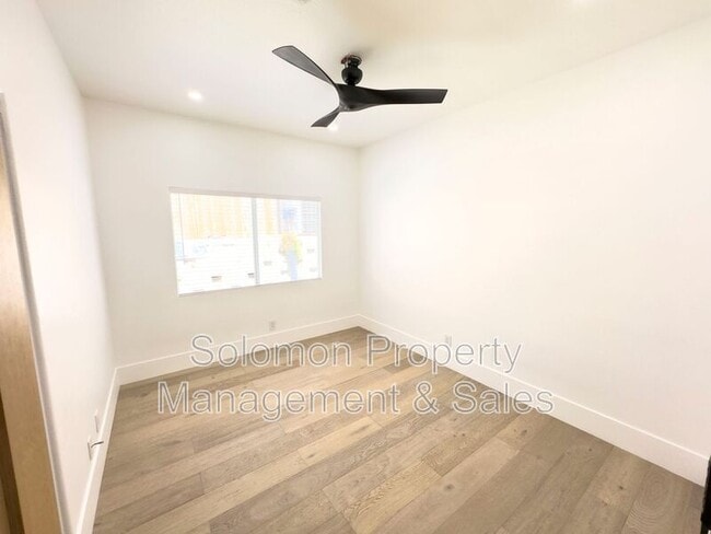 Building Photo - 1111 Britem Ct