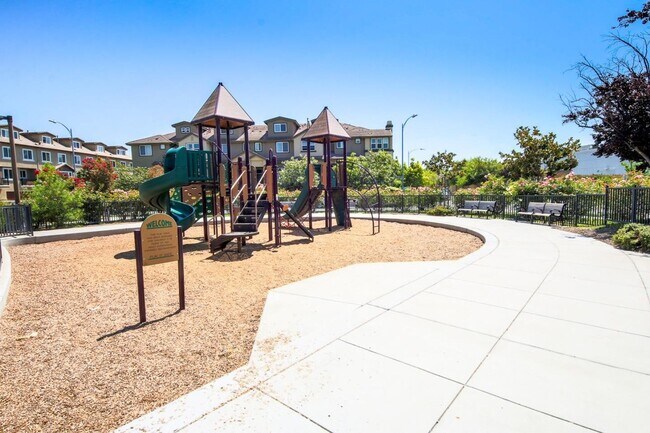 Building Photo - $4,290 / 4 BR -2170 SF - STUNNING SAN JOSE HOME IN BERRYESSA A MUST SEE!