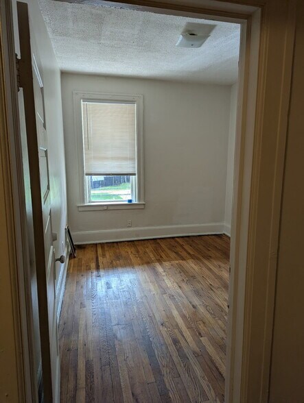 Building Photo - 3441 Gratiot Ave