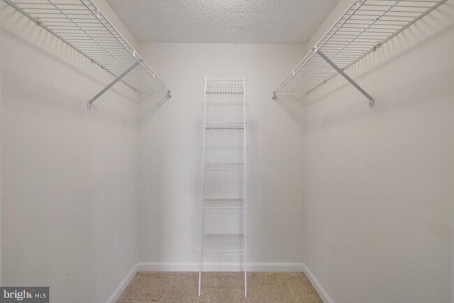 Building Photo - 14229 Bowsprit Ln