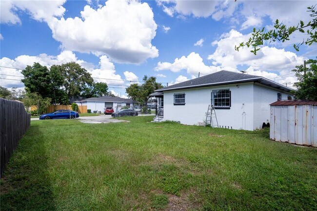 Building Photo - 3110 N Blvd