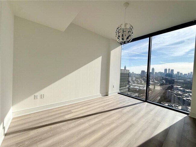 Building Photo - 788 West Marietta St NW