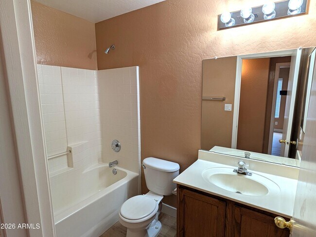 Building Photo - 13216 W Mauna Loa Ln