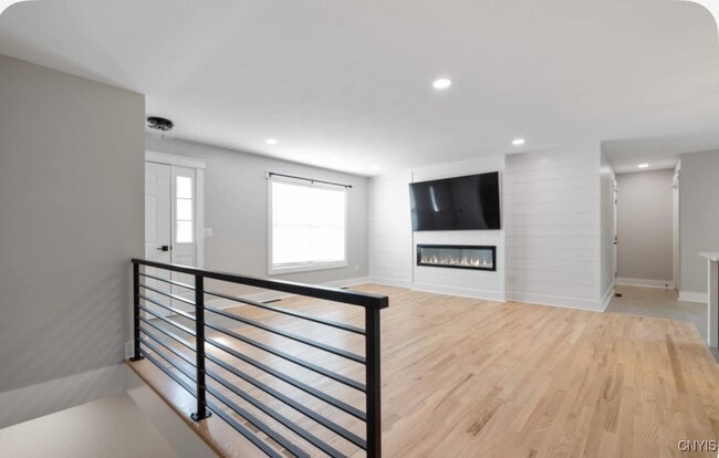 Building Photo - 116 Festa Fairway Ln