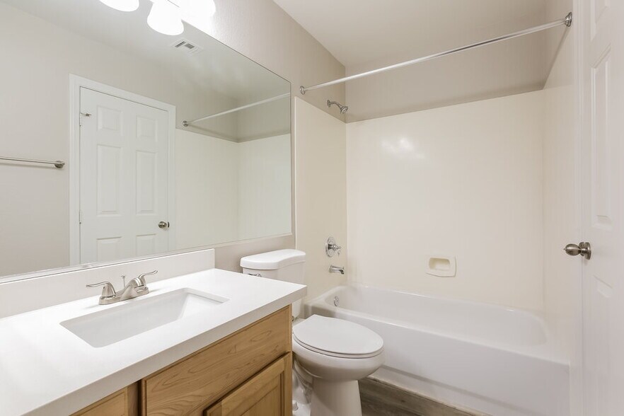Building Photo - 5589 Vision Quest Ct