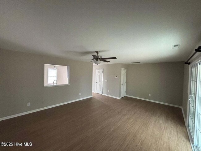 Building Photo - 1234 Masters Ln