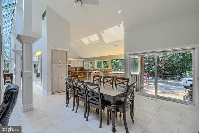 Building Photo - 2101 Tufton Ave