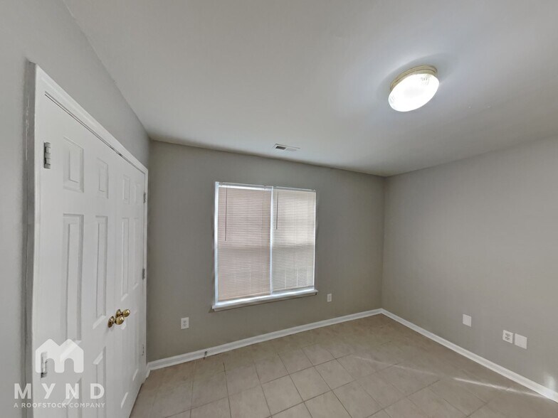 Building Photo - 119 Margaret Turner Rd