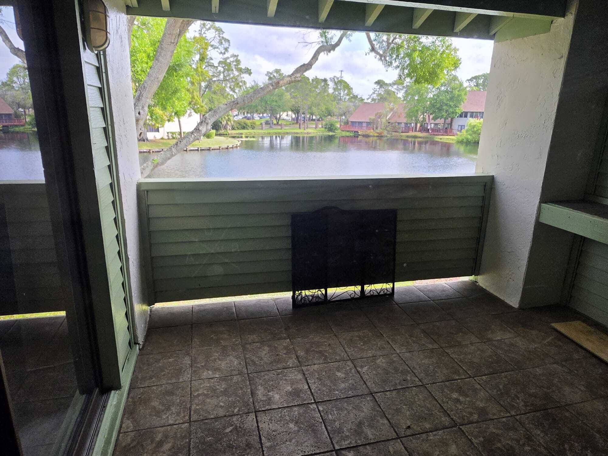 Building Photo - 4158 Pinelake Ln