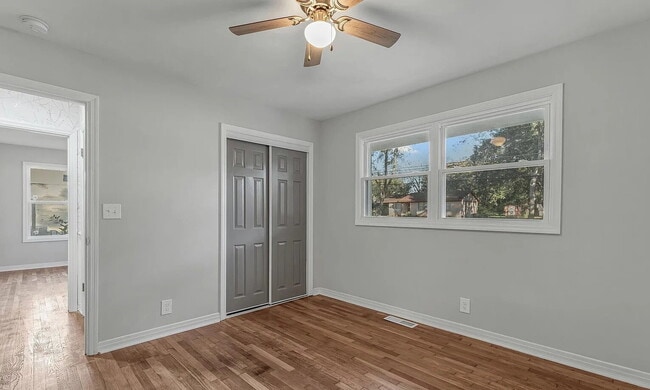 Building Photo - Coming soon, Section 8 Welcome!!! "Ranch style 3-Bed, 2-Bath Gem with 1,344 Sq Ft in Huntsville's...