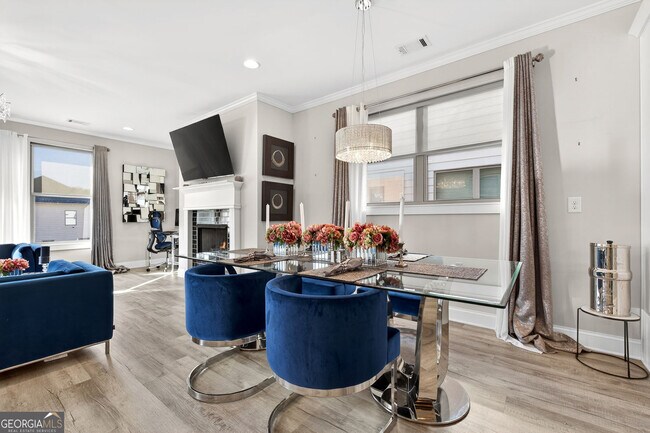 Building Photo - 5259 Cloud St