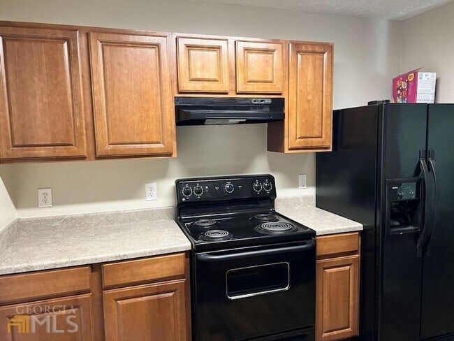 Building Photo - 13101 Fairington Ridge Cir
