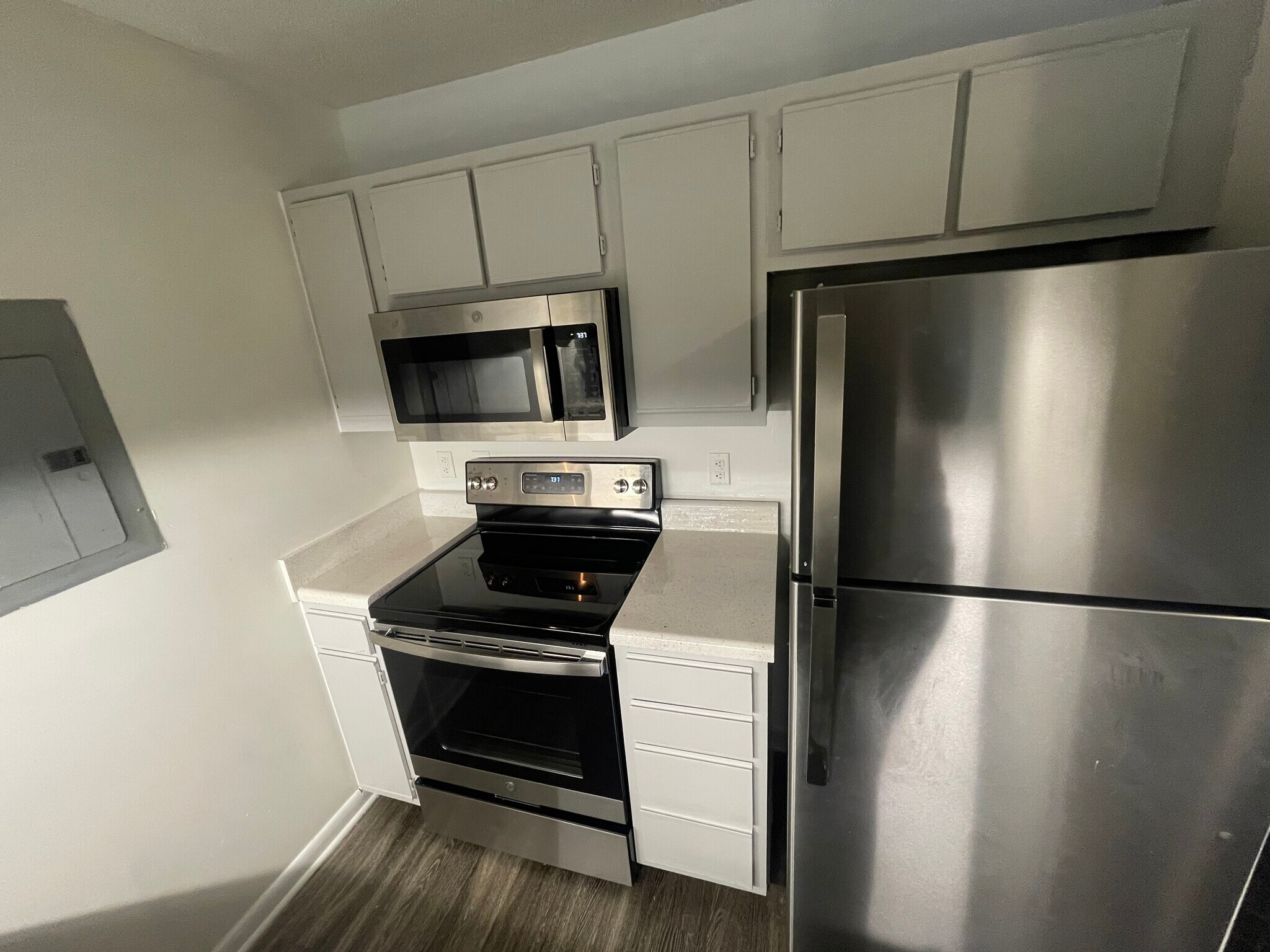 Building Photo - 1241 University Ct